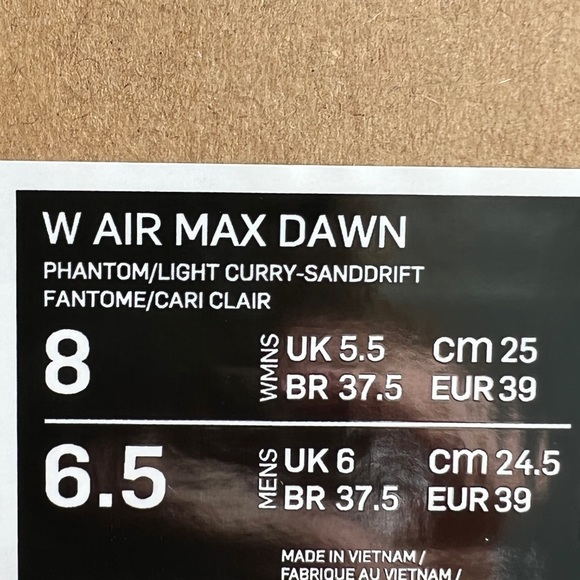 NWT Nike Air Max Pre-Day Women’s Shoes - Picture 9 of 10